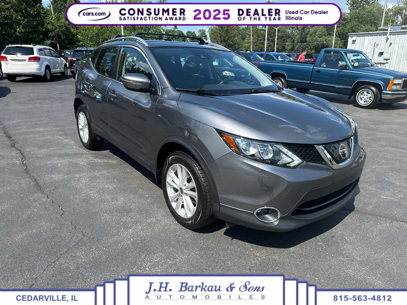 Used 2019 Nissan Rogue Sport SV w/ All-Weather Package AWD/4WD image 1