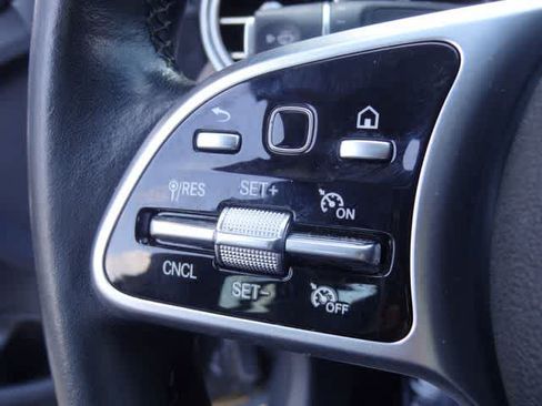 Used 2019 Mercedes-Benz C 300 Sedan image 23