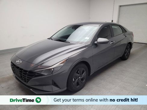 Used 2023 Hyundai Elantra SEL image 1