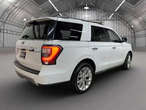 Used 2019 Ford Expedition Limited w/ Equipment Group 302A image 4