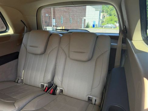 Used 2015 Mercedes-Benz GL 450 4MATIC image 19