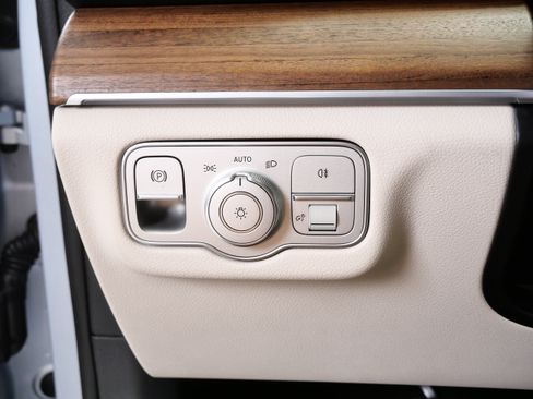 Certified 2026 Mercedes-Benz GLE 350 4MATIC image 25