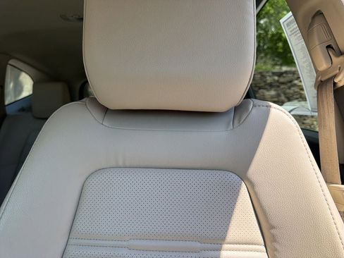 Used 2017 Honda CR-V EX-L image 14