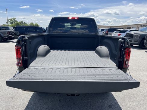 New 2026 RAM 2500 Big Horn AWD/4WD image 19