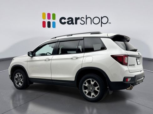 Used 2023 Honda Passport TrailSport image 3