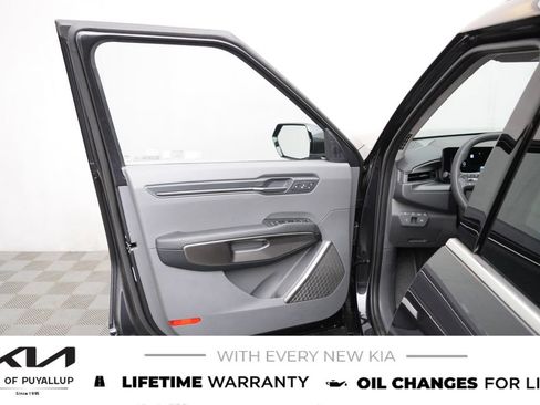 New 2026 Kia EV9 Wind AWD/4WD image 9