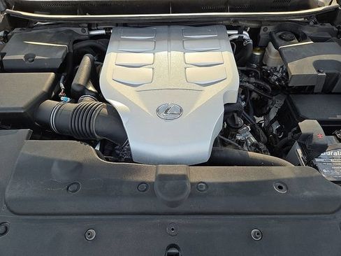 Used 2015 Lexus GX 460 Luxury AWD/4WD image 9
