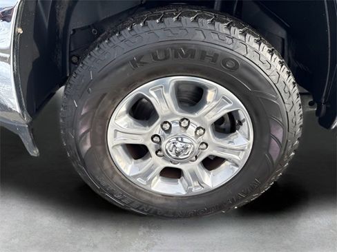 Used 2024 RAM 2500 Big Horn image 9