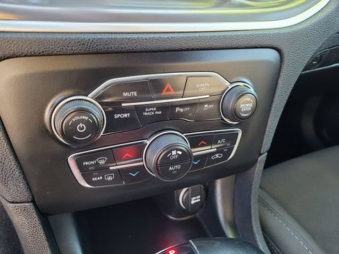 Used 2020 Dodge Charger GT RWD image 15