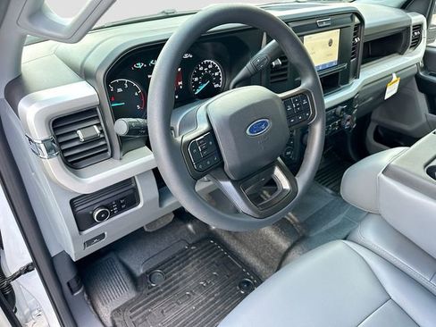 New 2026 Ford F550 4x4 Supercab Super Duty image 6