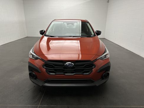 Used 2024 Subaru Crosstrek 2.0i AWD/4WD image 3