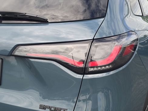 Certified 2024 Honda HR-V Sport image 8