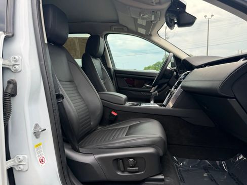 Used 2020 Land Rover Discovery Sport SE AWD/4WD image 54