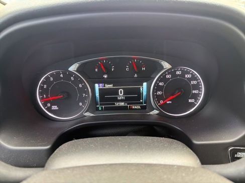 Used 2017 GMC Acadia SLT image 19