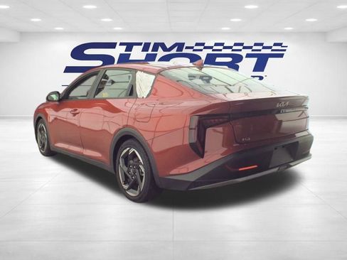 Used 2025 Kia K4 EX image 8