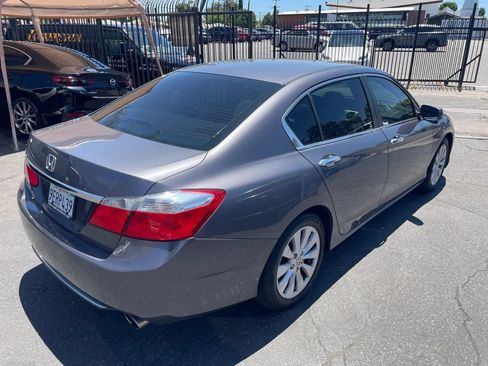 Used 2013 Honda Accord EX image 12