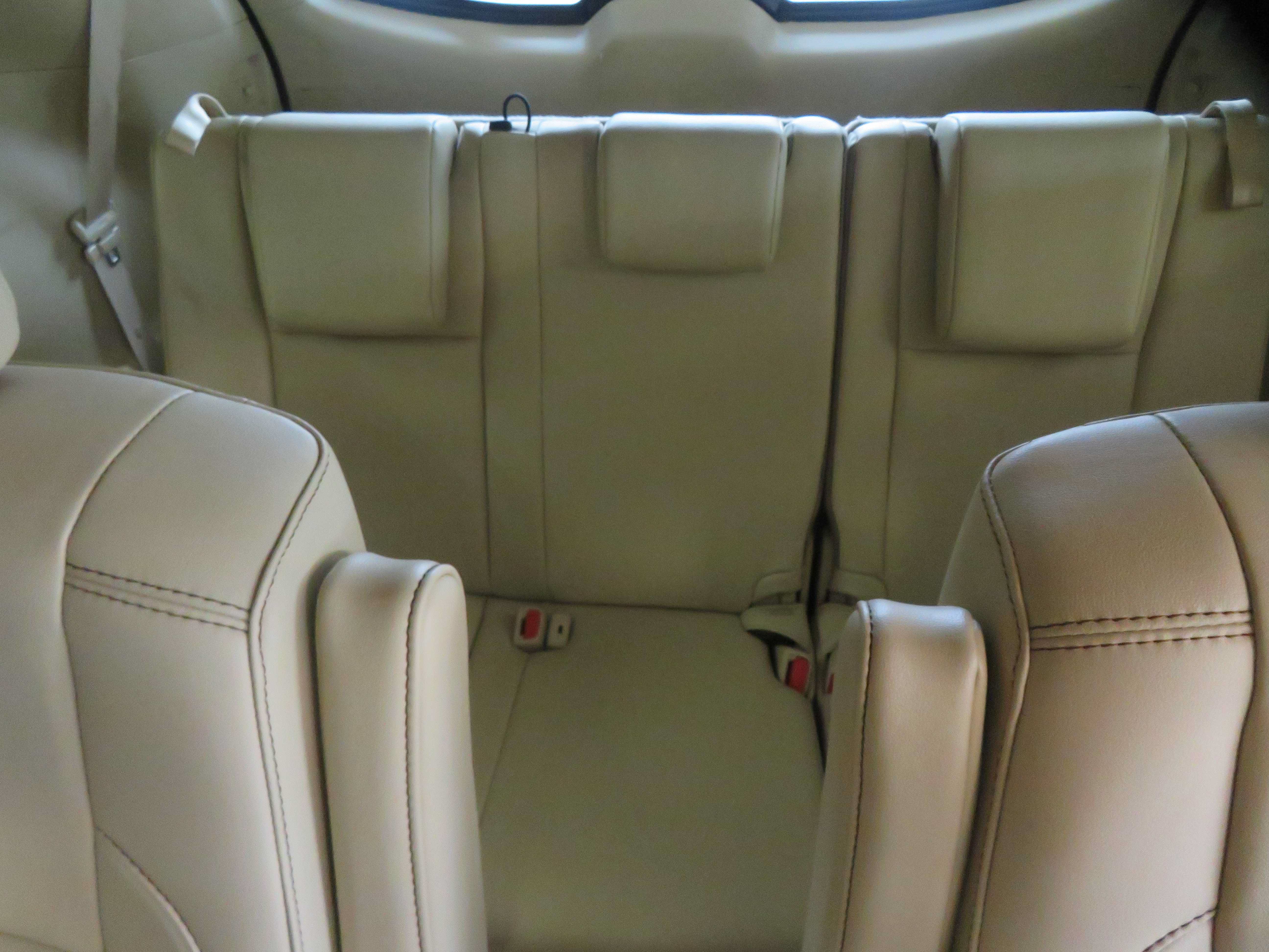Used 2019 Toyota Highlander XLE FWD image 59