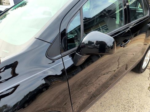 Used 2020 Chevrolet Trax LS image 28