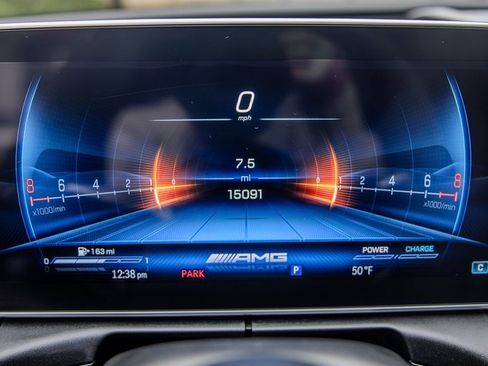 Used 2024 Mercedes-Benz C 43 AMG 4MATIC Sedan image 8