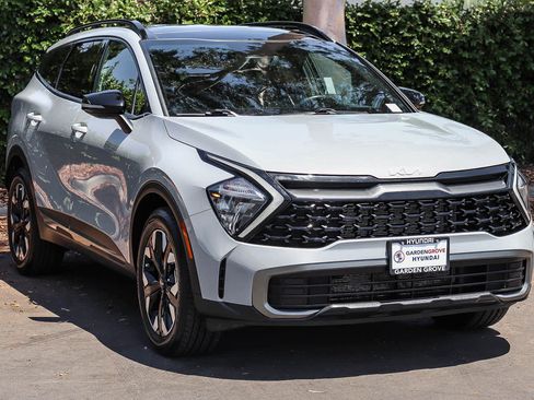 Used 2023 Kia Sportage X-Line w/ X-Line Premium Package AWD/4WD image 3
