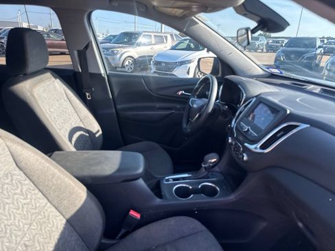 Used 2023 Chevrolet Equinox LT FWD image 25