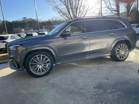 Certified 2025 Mercedes-Benz GLS 450 4MATIC image 16
