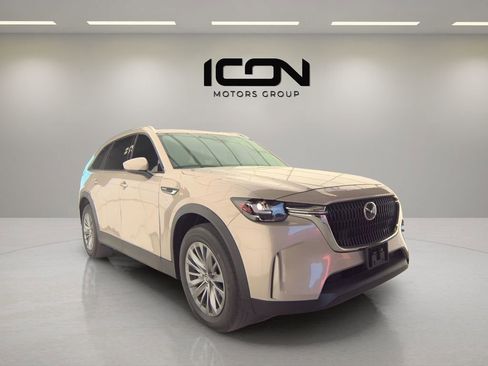 Used 2024 MAZDA CX-90 Plug-In Hybrid w/ Preferred AWD/4WD image 4