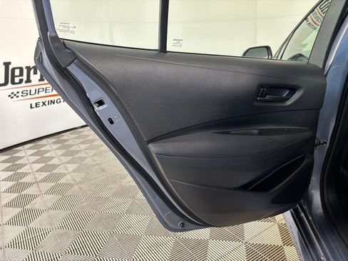 Used 2024 Toyota Corolla LE image 18