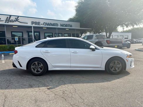 Used 2024 Kia K5 LXS FWD image 2