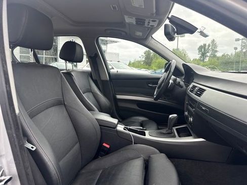 Used 2009 BMW 328i Sedan RWD image 7