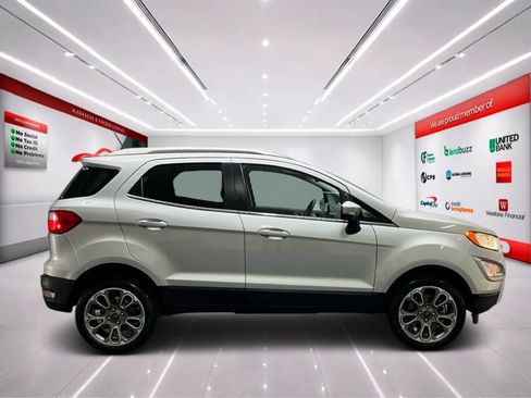 Used 2021 Ford EcoSport Titanium AWD/4WD image 8