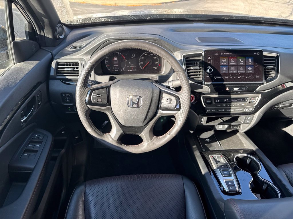 Used 2025 Honda Ridgeline Black Edition image 28