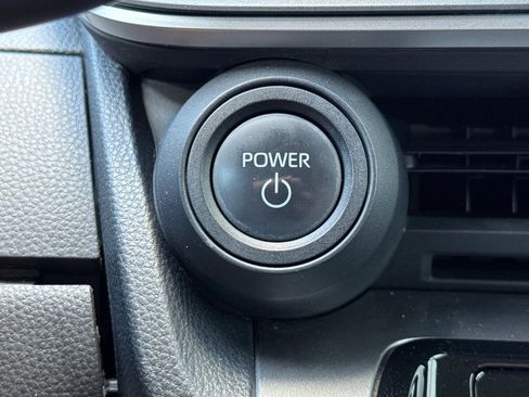 Used 2023 Toyota Prius LE FWD image 25