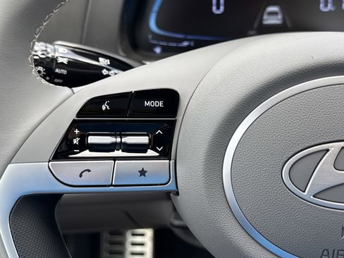 New 2026 Hyundai Elantra Sport FWD image 19