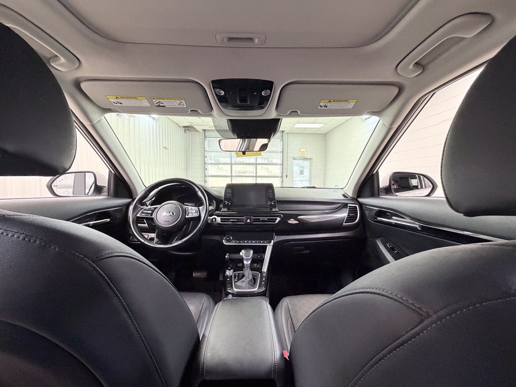 Used 2021 Kia Seltos EX AWD/4WD image 27