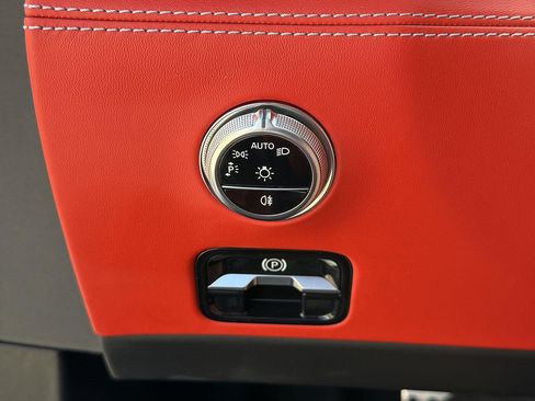 Used 2026 Mercedes-Benz SL 55 AMG 4MATIC image 17