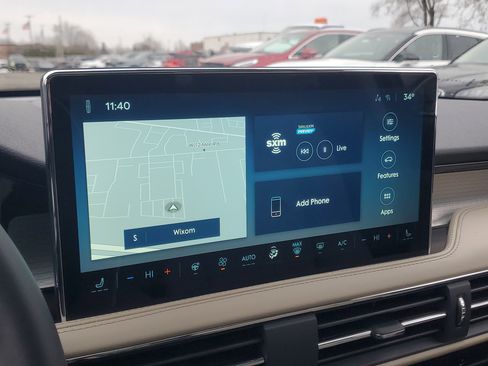 New 2026 Lincoln Corsair Premiere image 20