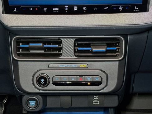 New 2026 Ford Maverick XLT w/ XLT Luxury Package image 10