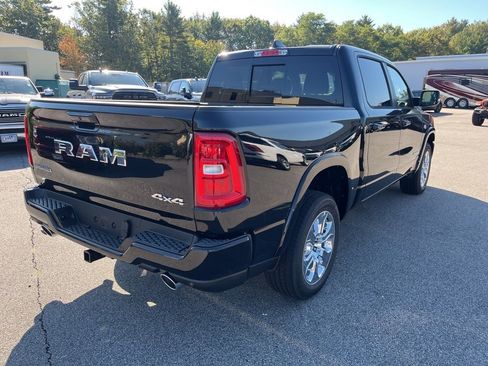 New 2026 RAM 1500 4x4 Crew Cab image 7