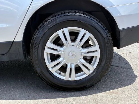 Used 2013 Cadillac SRX FWD image 48