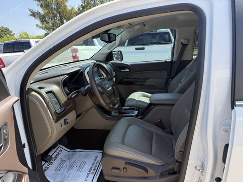 Used 2015 GMC Canyon SLT RWD image 7