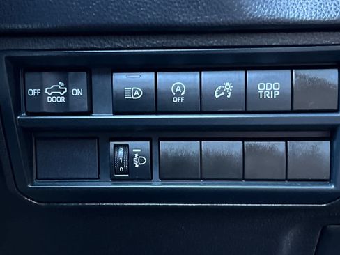 Used 2024 Toyota Tundra SR5 AWD/4WD image 29