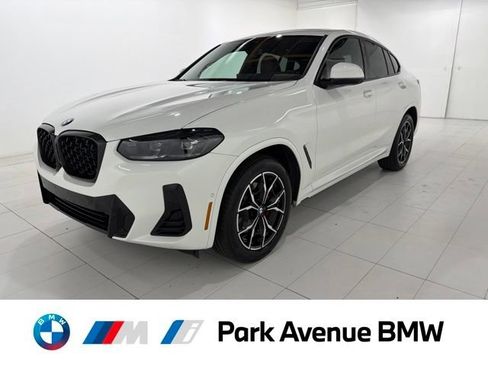 Certified 2024 BMW X4 xDrive30i w/ Premium Package AWD/4WD image 1
