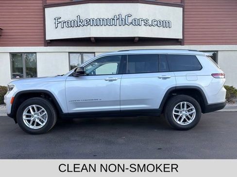 Used 2023 Jeep Grand Cherokee L Laredo w/ Luxury Tech Group I AWD/4WD image 7