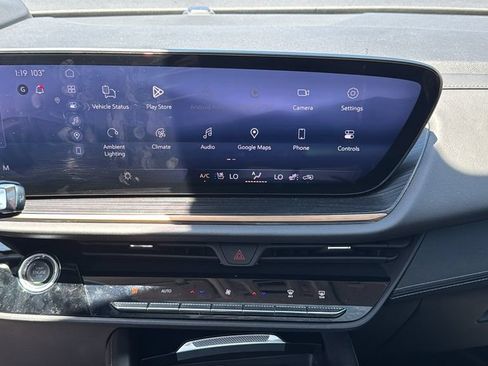 Used 2024 Buick Envision Avenir AWD/4WD image 13