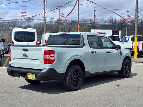 Used 2024 Ford Maverick XLT w/ XLT Luxury Package image 2