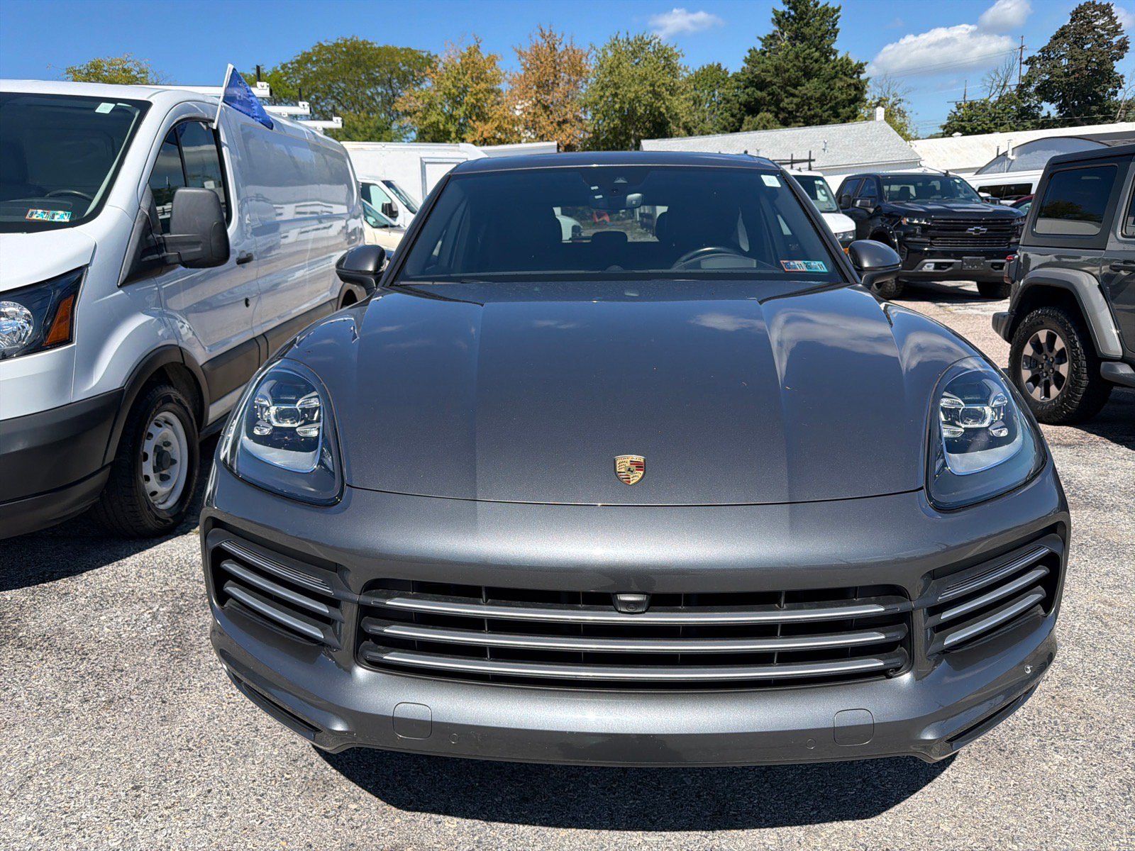 Used 2020 Porsche Cayenne AWD/4WD image 2