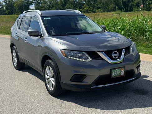 Used 2016 Nissan Rogue SV w/ SV Premium Package AWD/4WD image 31