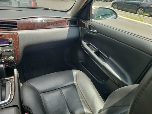 Used 2013 Chevrolet Impala LTZ FWD image 13
