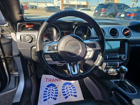 Used 2019 Ford Mustang Premium image 14